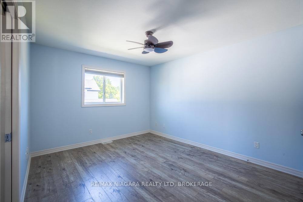 374 PELHAM ROAD - 24