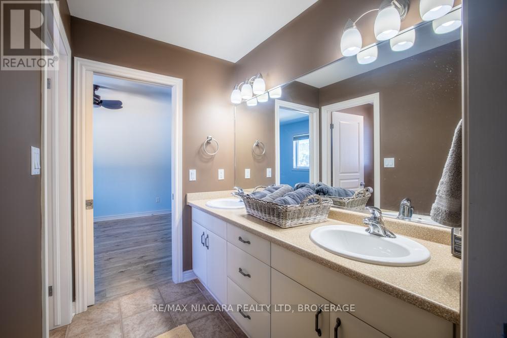 374 PELHAM ROAD - 26