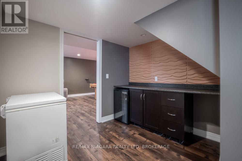 374 PELHAM ROAD - 40