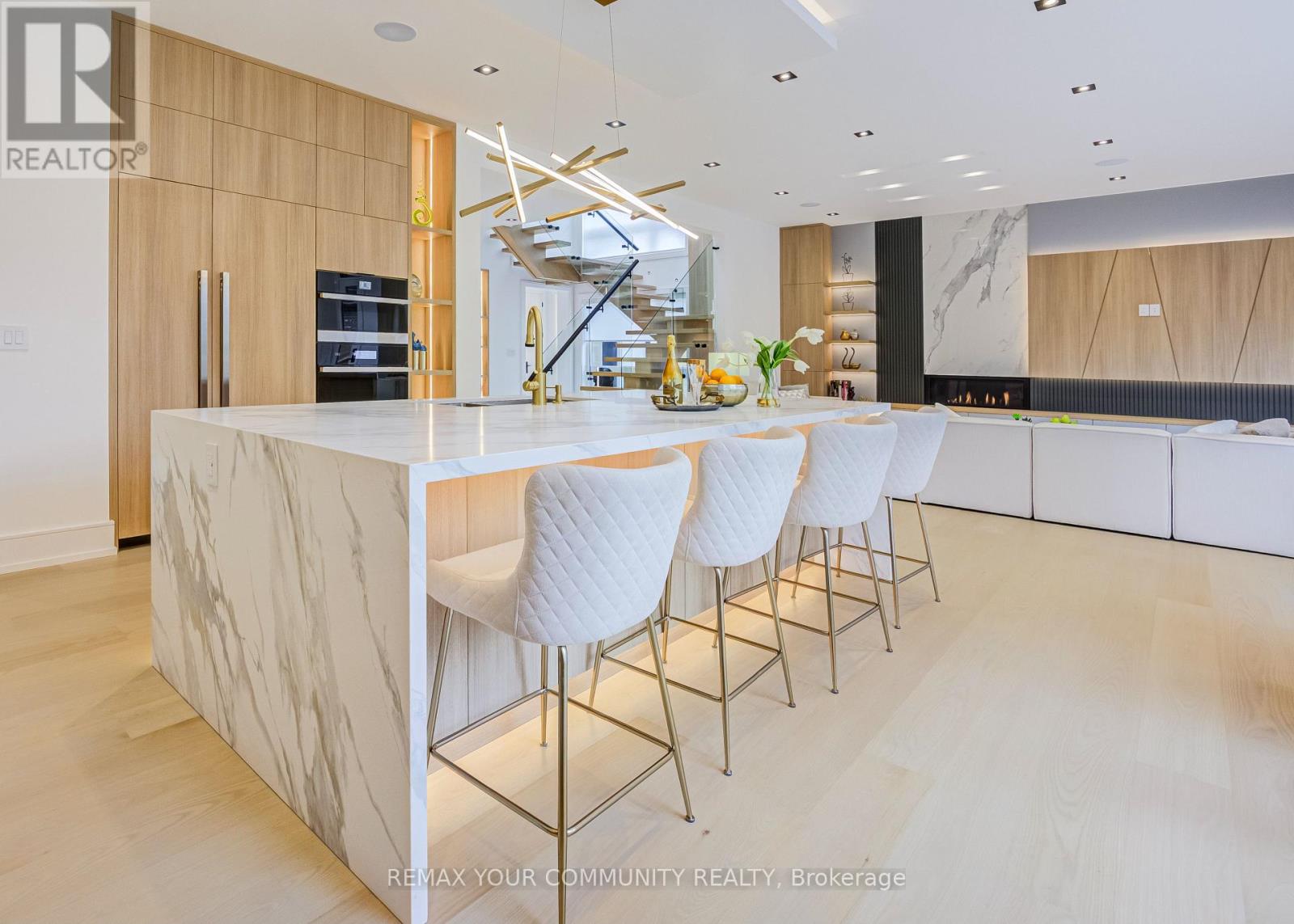 259 RUGGLES AVENUE - 23