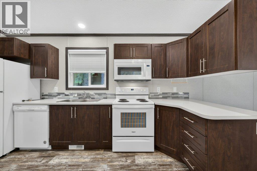 #23 5161 63 Avenue - 19