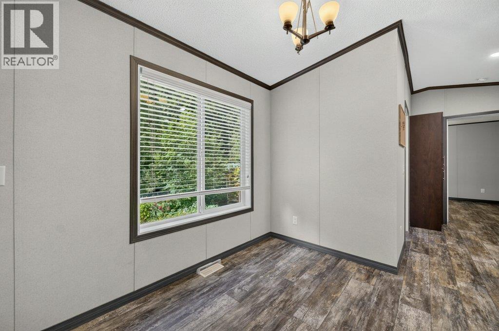 #23 5161 63 Avenue - 12