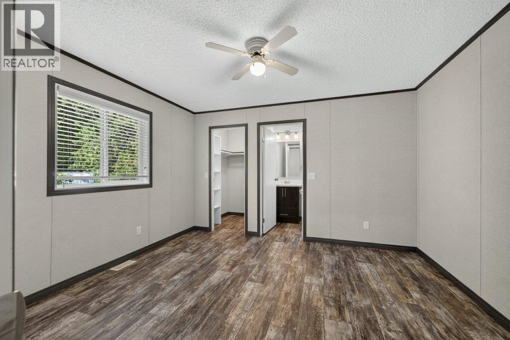 #23 5161 63 Avenue - 22