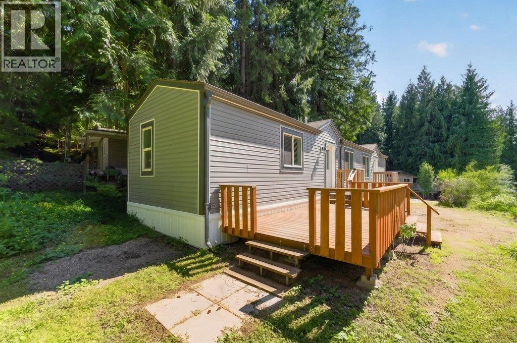 #23 5161 63 Avenue - 49