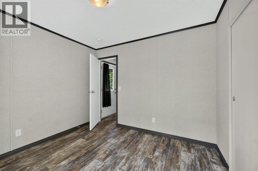 #23 5161 63 Avenue - 35