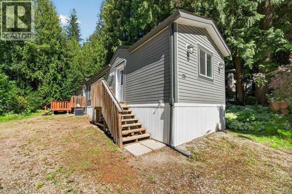 #23 5161 63 Avenue - 39
