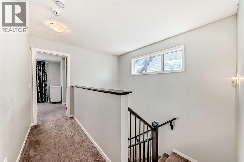 151 Copperpond Rise SE - 29