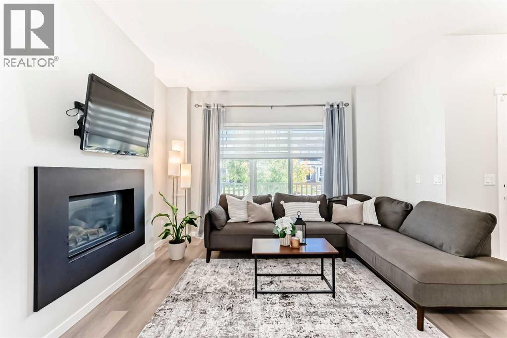 151 Copperpond Rise SE - 11