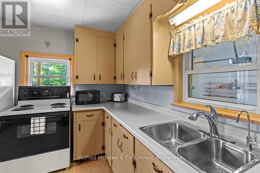 242287 16 CONCESSION - 13