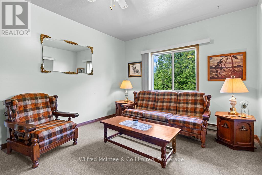242287 16 CONCESSION - 21