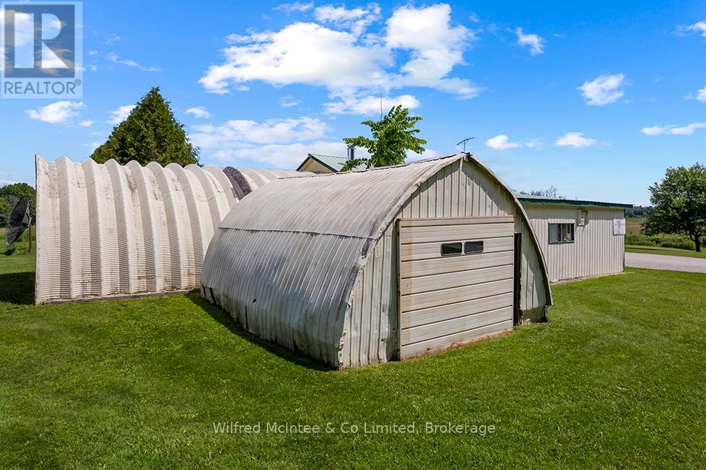 242287 16 CONCESSION - 39