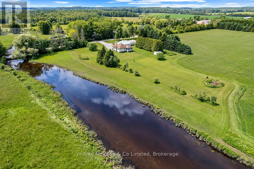 242287 16 CONCESSION - 42