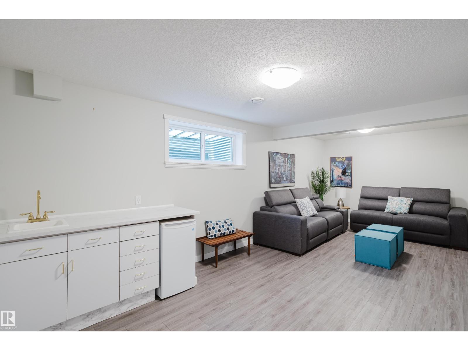 527 171 ST SW - 52