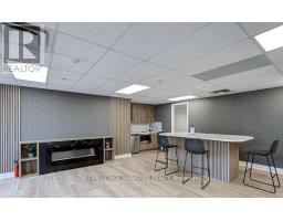 207 - 140 Bathurst Street, Toronto, ON M5V3N8 Photo 12