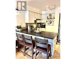 207 - 140 Bathurst Street, Toronto, ON M5V3N8 Photo 7