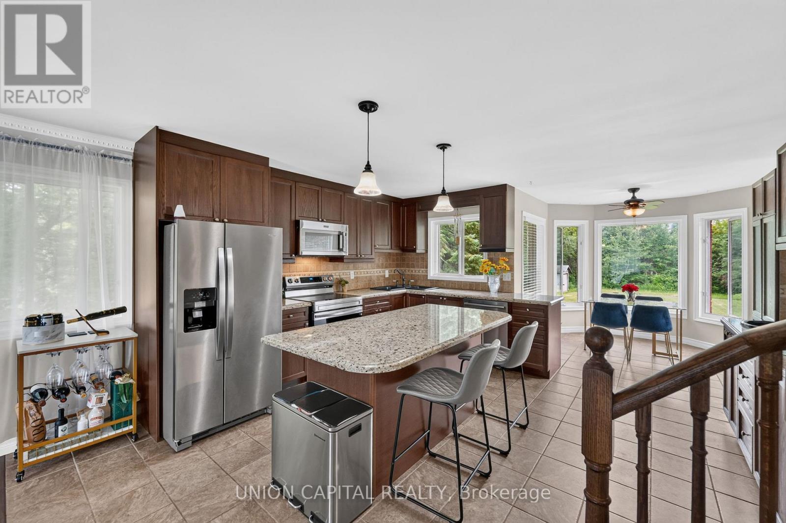 3132 RAVENSHOE ROAD - 13