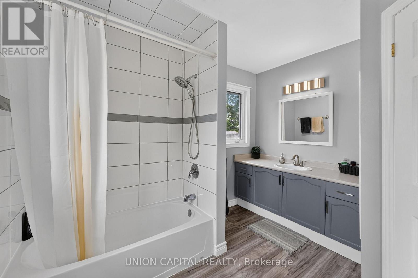 3132 RAVENSHOE ROAD - 23