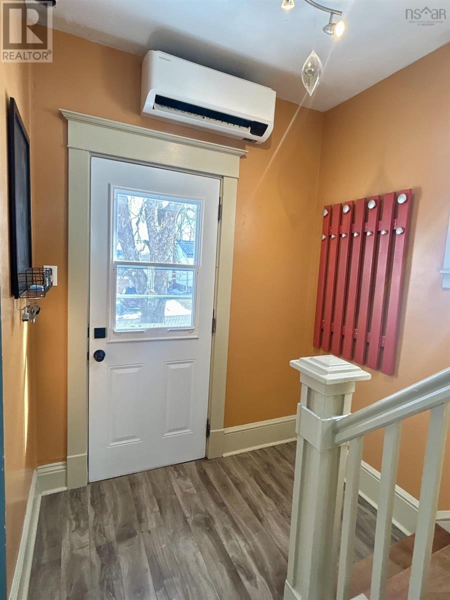 55 View Street - 10