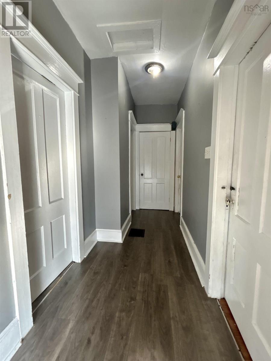 55 View Street - 40