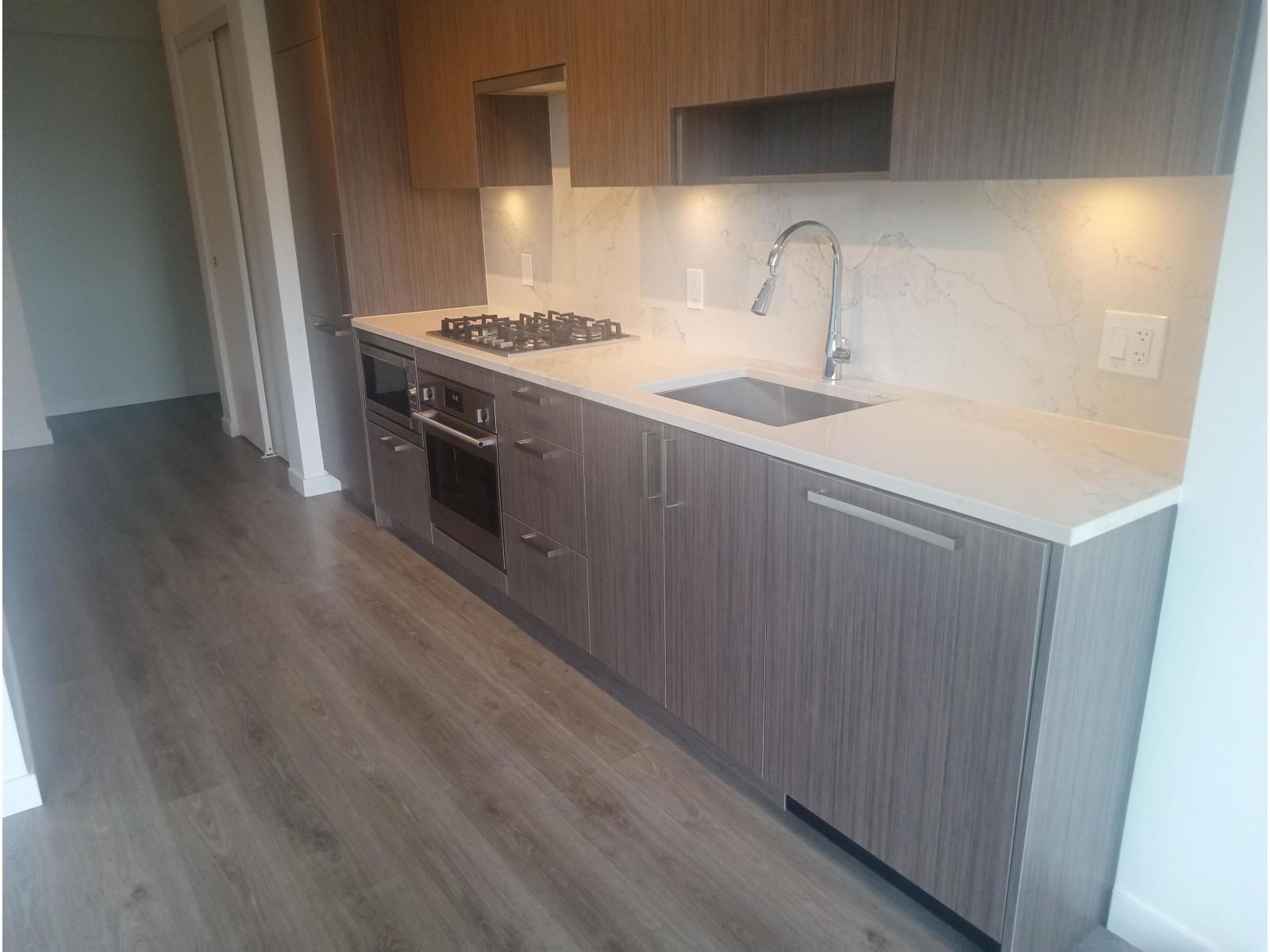 306 13350 CENTRAL AVENUE, Surrey — photo 3
