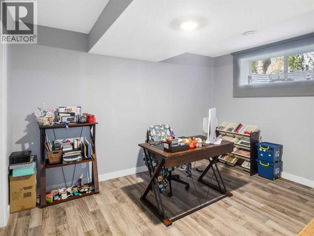 3541 44 Avenue - 26