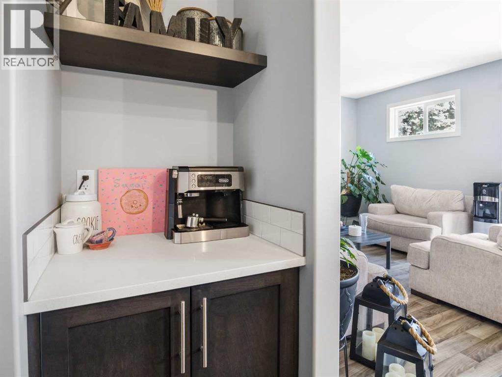 3541 44 Avenue - 15