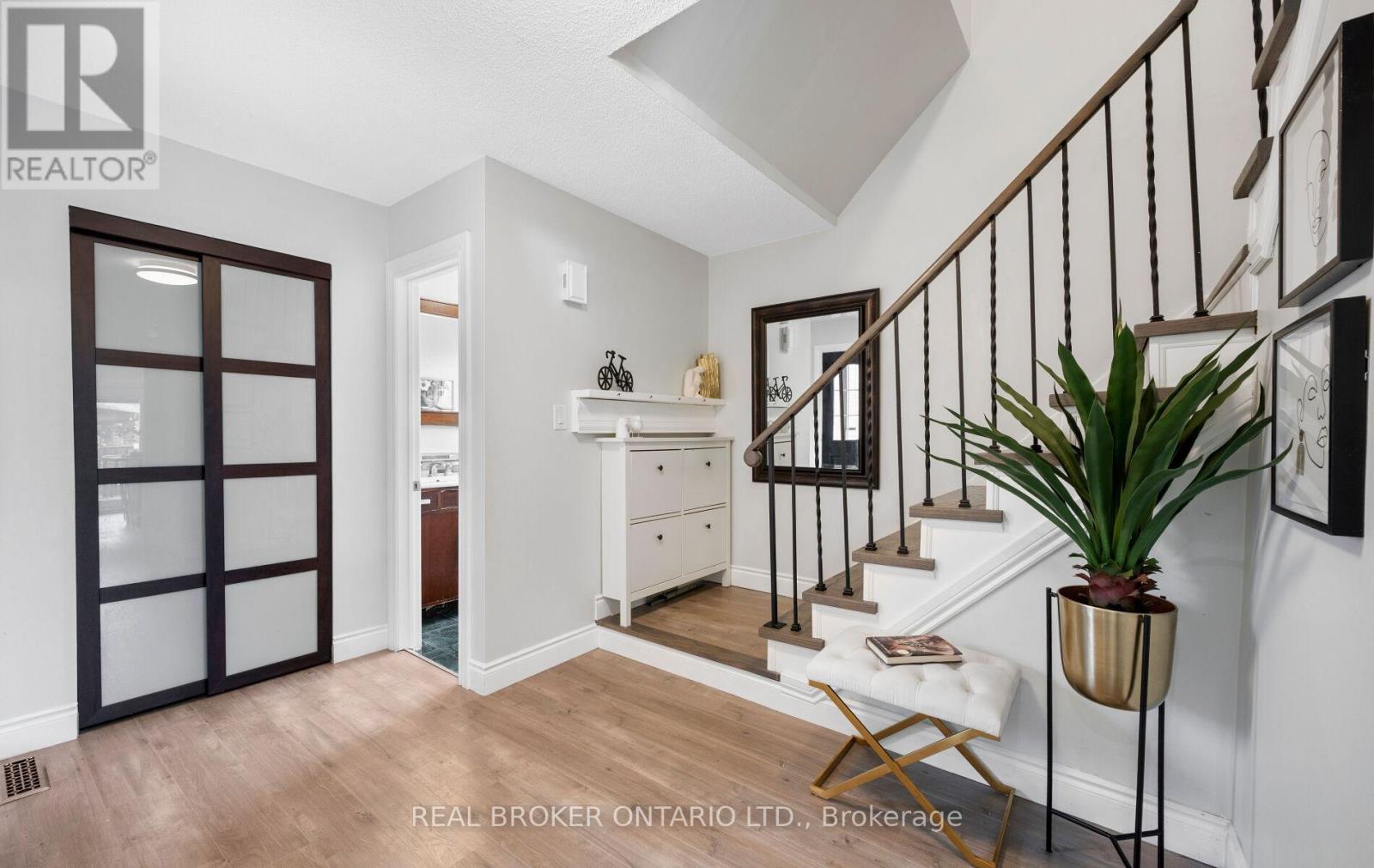 52 VIVALDI CRESCENT - 11