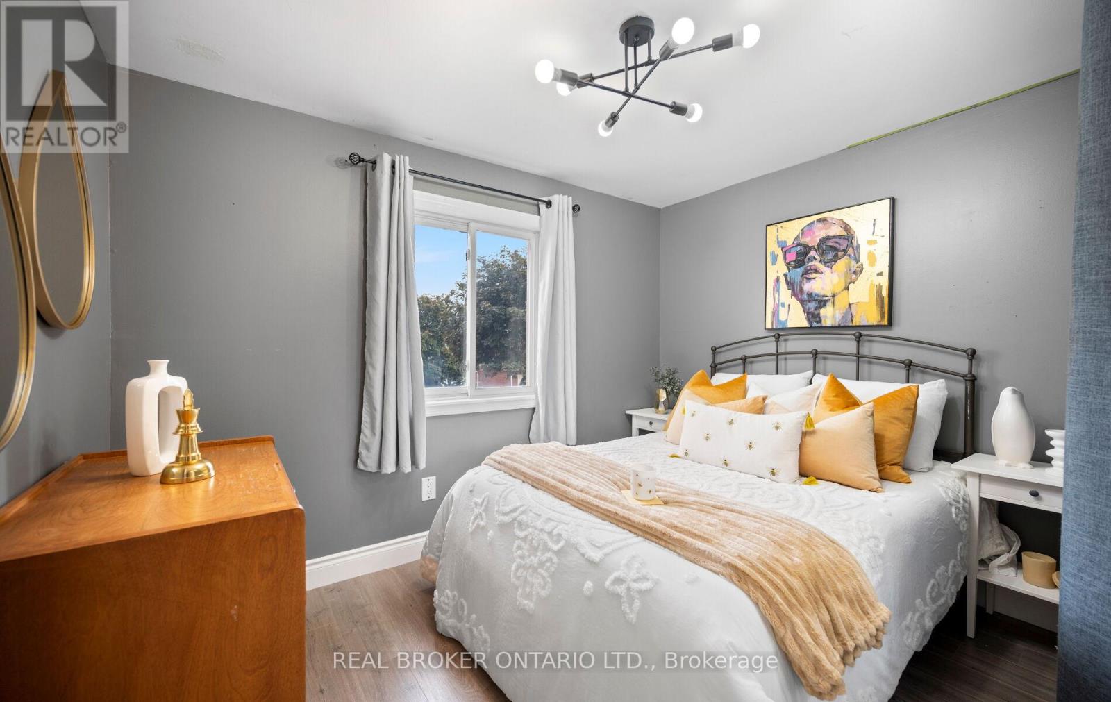 52 VIVALDI CRESCENT - 18