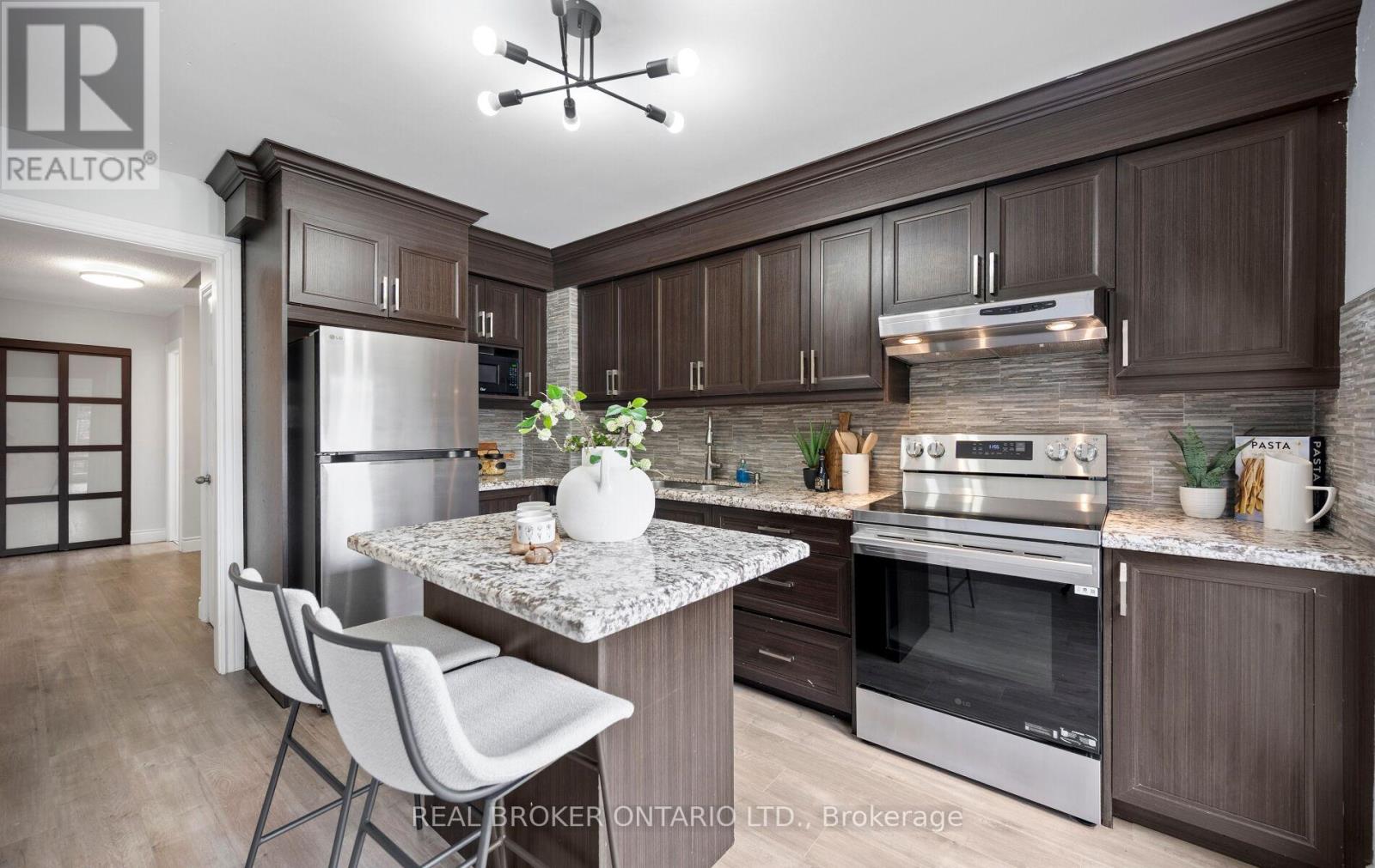 52 VIVALDI CRESCENT - 9