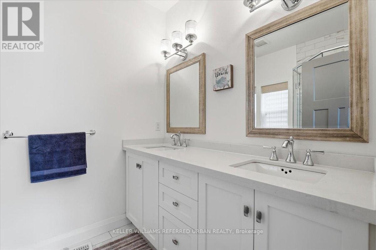 3805 RYAN AVENUE - 23