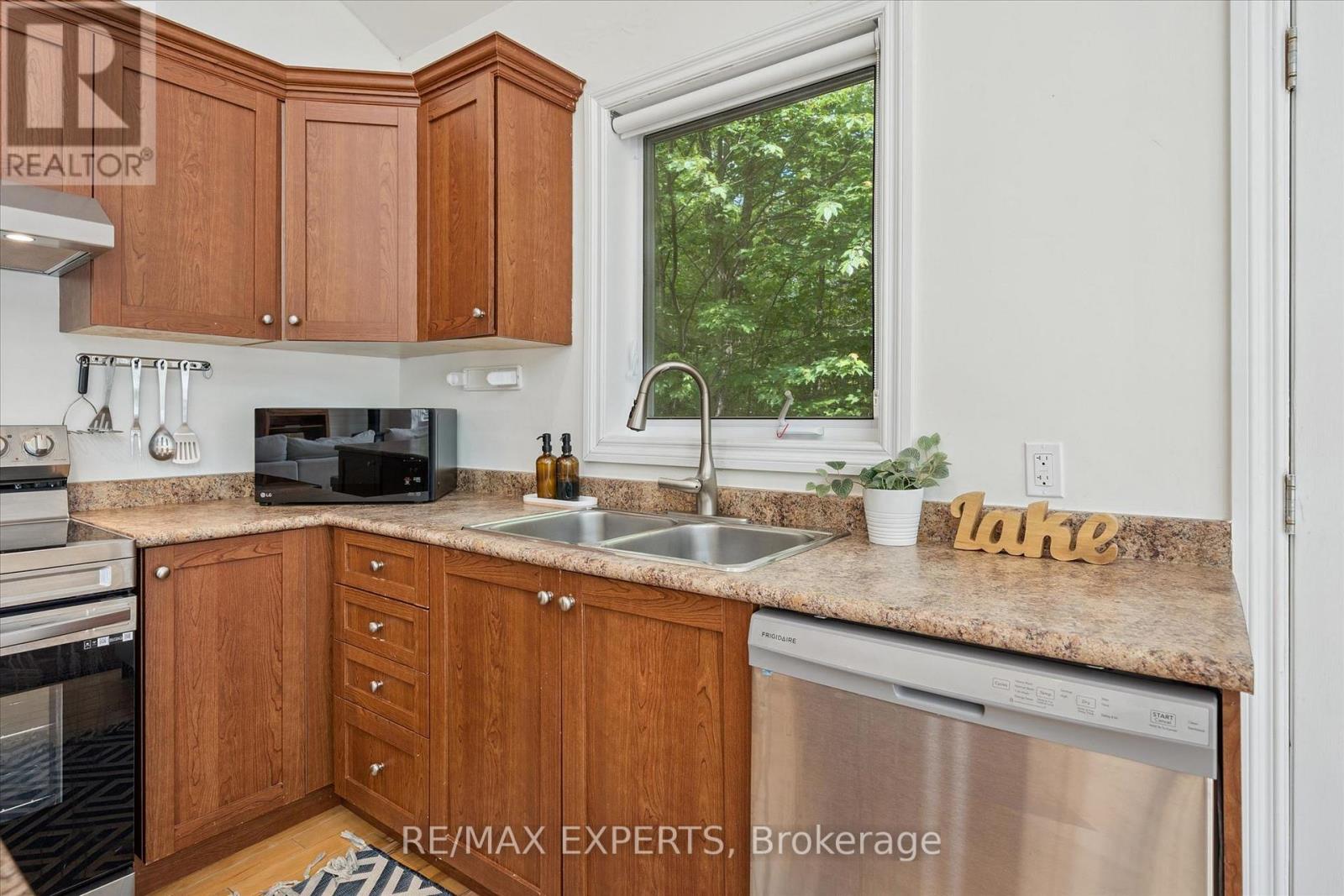 1007 MCCABE ROAD - 18