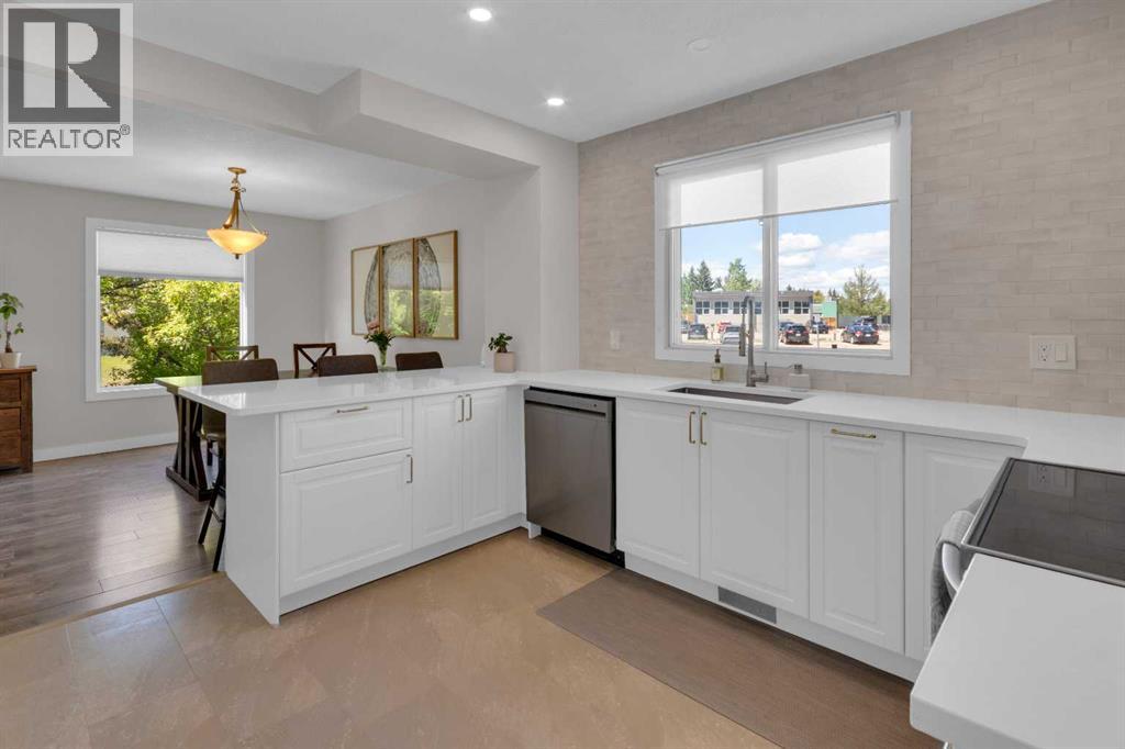 2 Crocus Crescent - 12