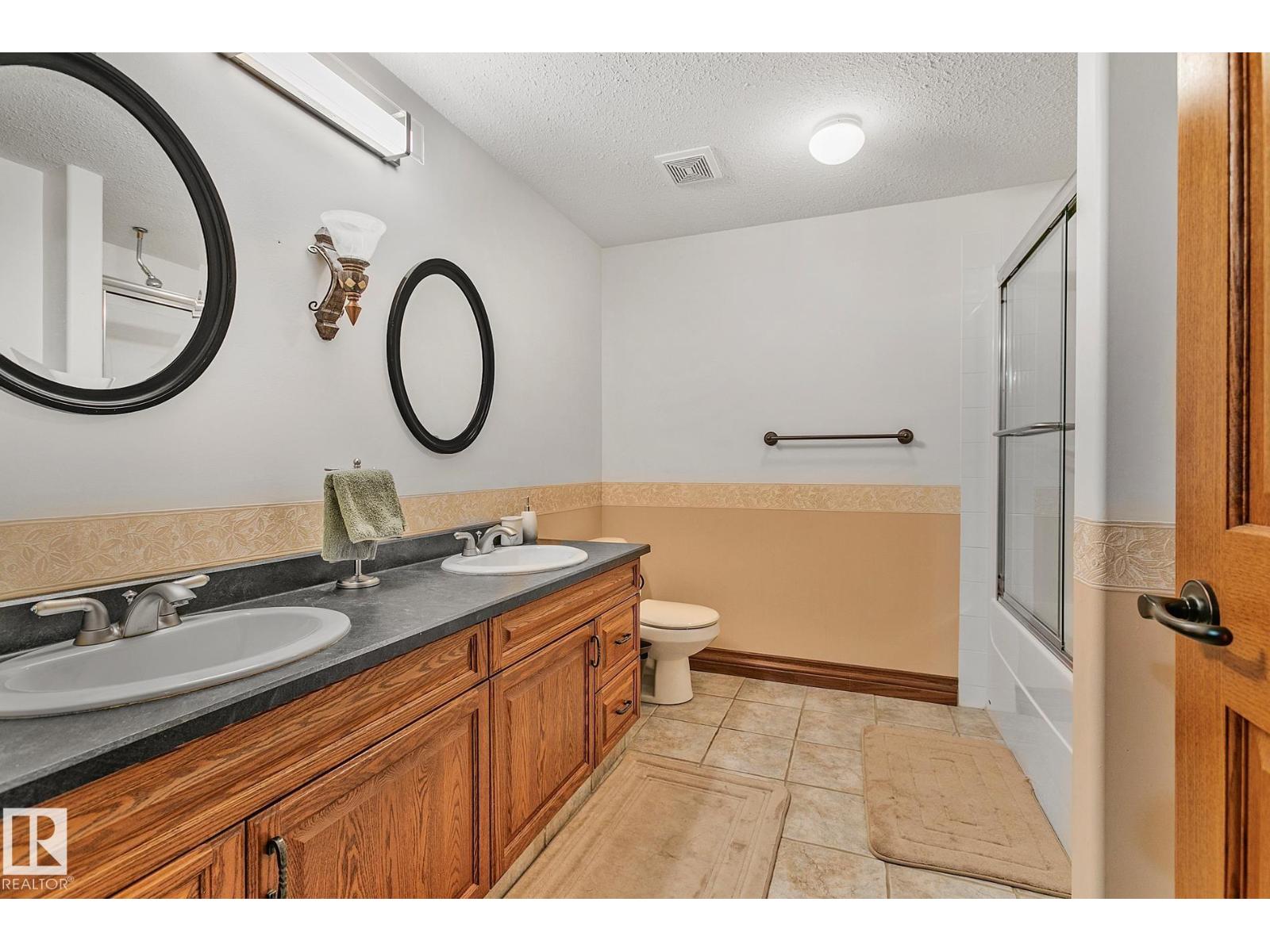 #400 51430 RGE ROAD 231 - 35