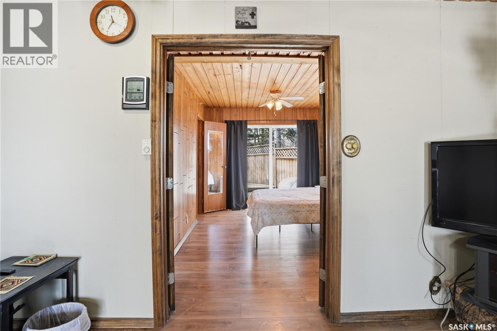 205 bay DRIVE W - 24
