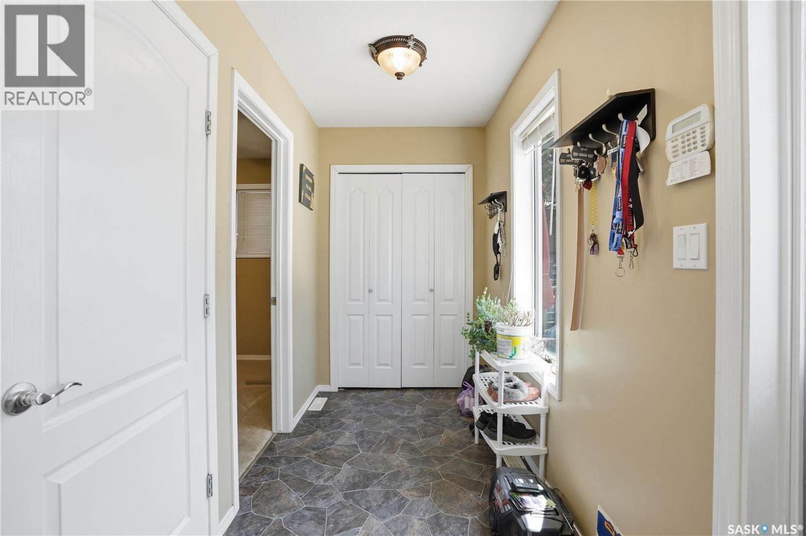 205 bay DRIVE W - 36