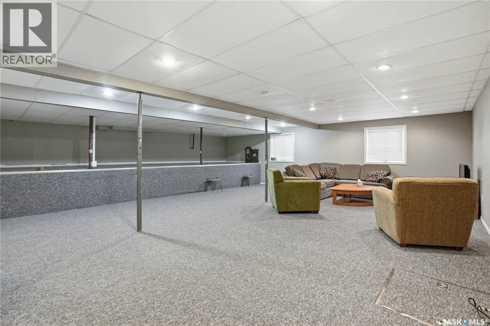 205 bay DRIVE W - 38