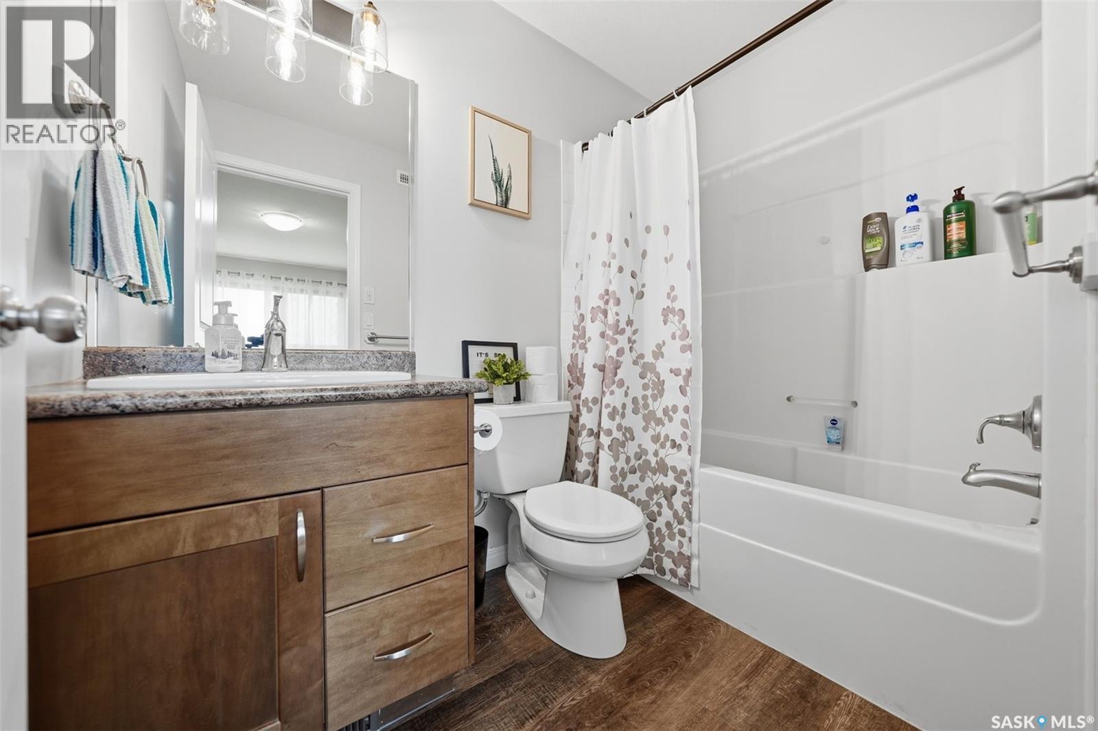 12 547 East Hampton BOULEVARD — photo 18