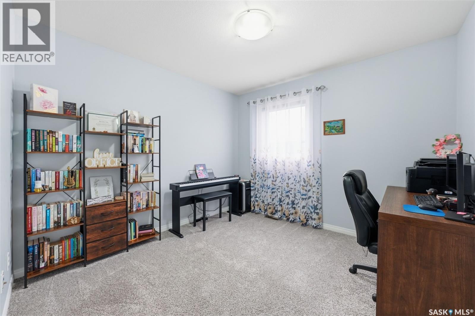 12 547 East Hampton BOULEVARD — photo 19
