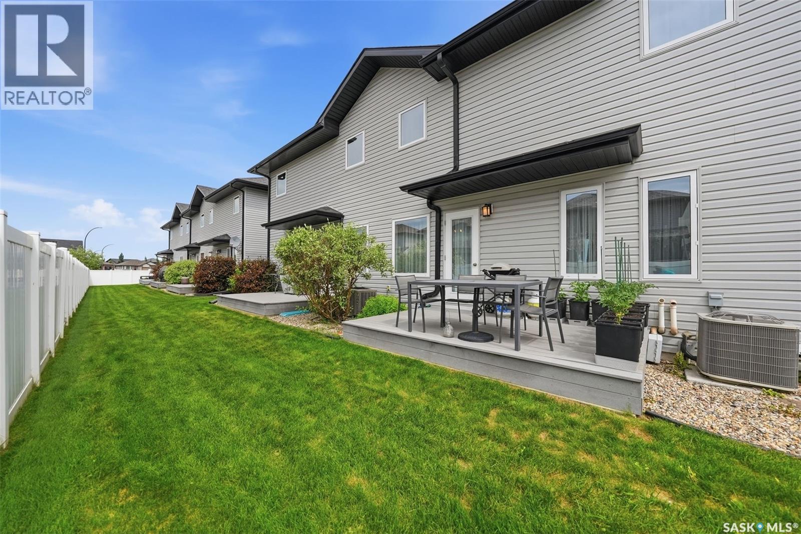 12 547 East Hampton BOULEVARD — photo 30