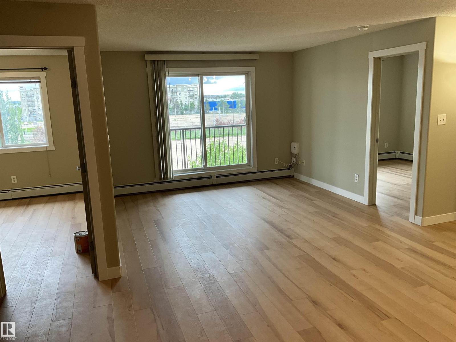 #408 309 Clareview Station DR NW NW - 21