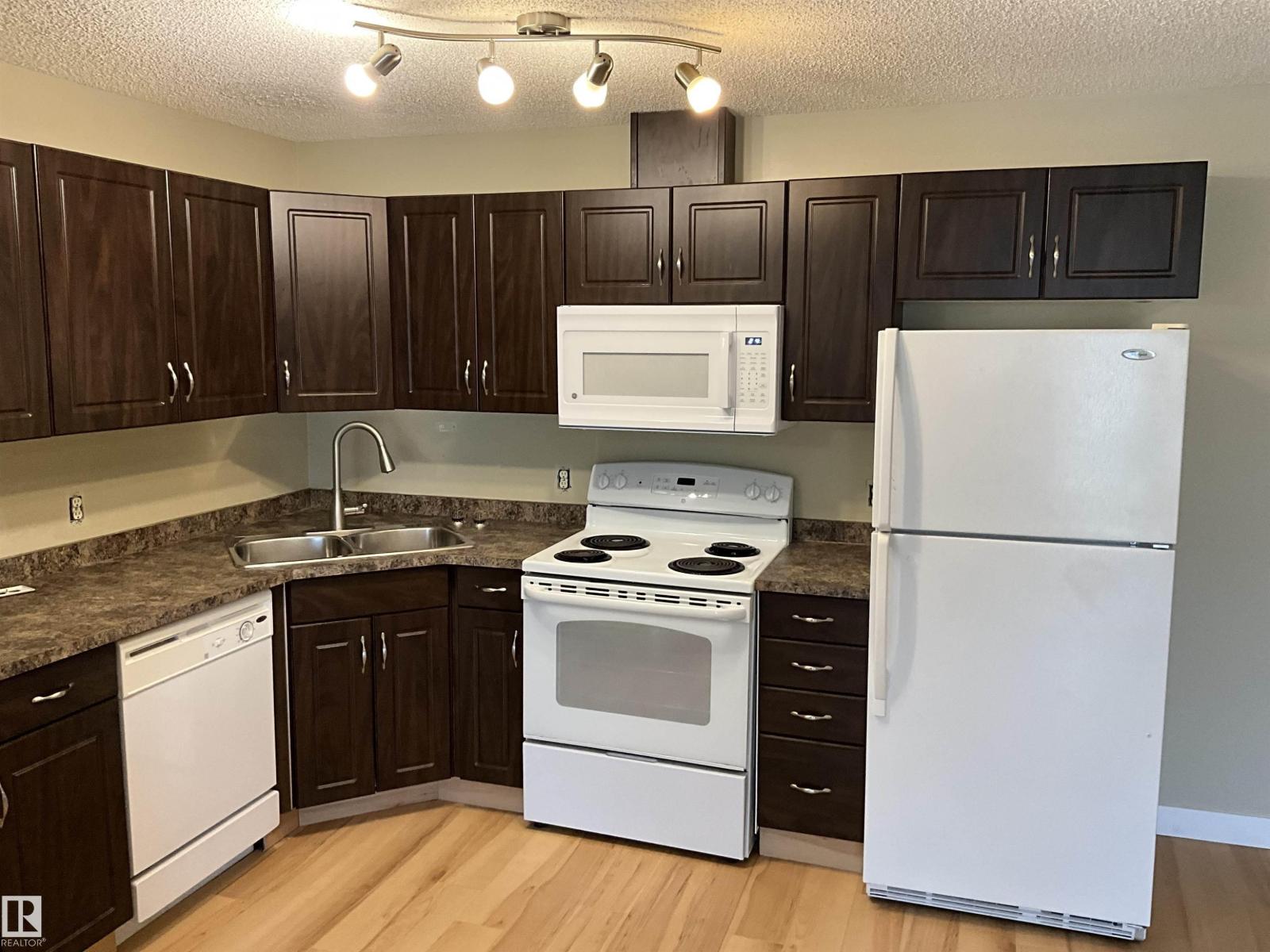 #408 309 Clareview Station DR NW NW - 11