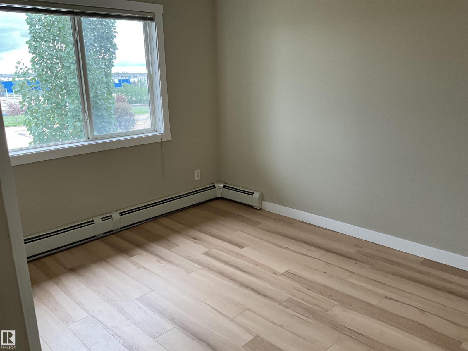 #408 309 Clareview Station DR NW NW - 20