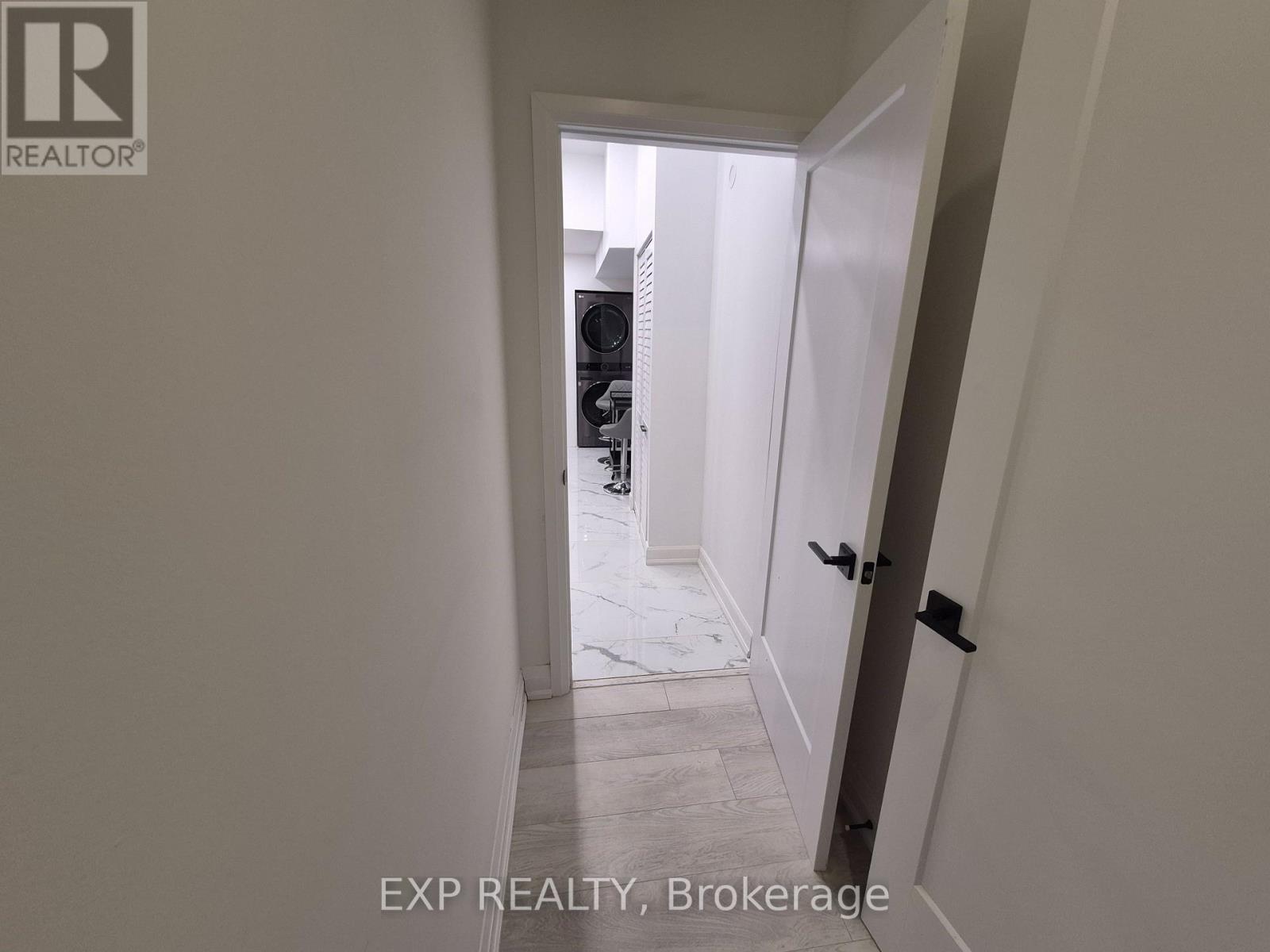 1 Bed, 1 Bath House for Rent in Ottawa – 178 LYNN COULTER STREET, Ottawa – MLS# X13498186 - Image 9