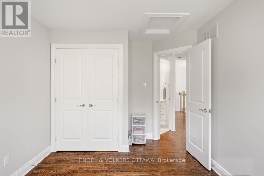 3 Bed, 4 Bath House for Rent in Ottawa – 270 ROYAL AVENUE, Ottawa – MLS# X13498200 - Image 27