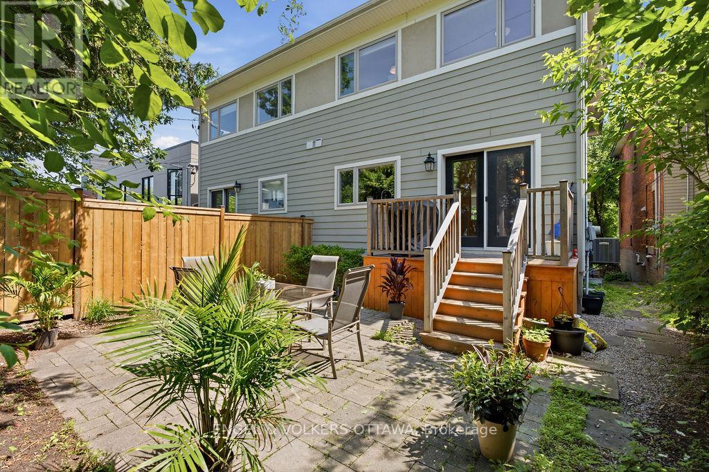 3 Bed, 4 Bath House for Rent in Ottawa – 270 ROYAL AVENUE, Ottawa – MLS# X13498200 - Image 35