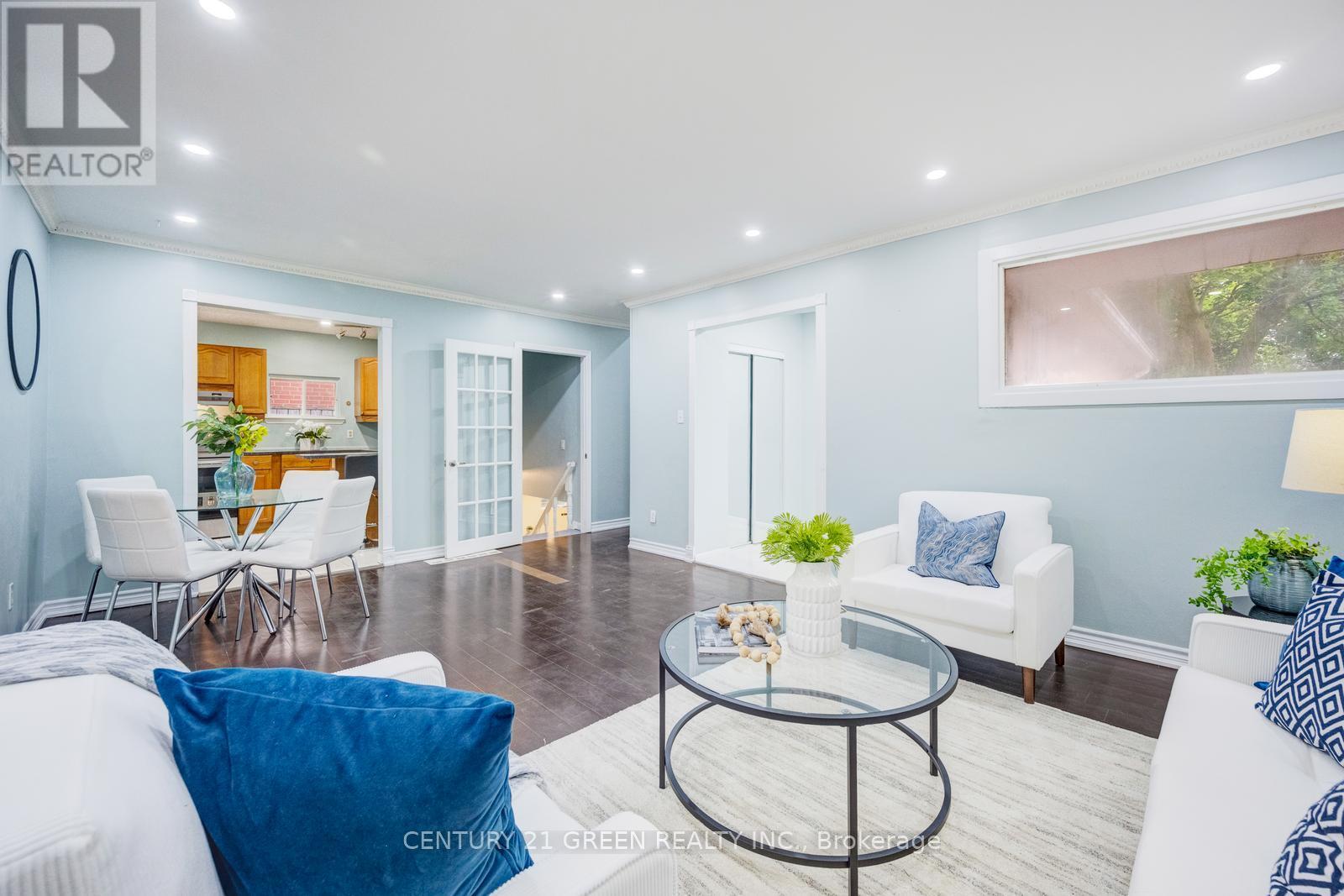 11 BURGBY AVENUE - 18