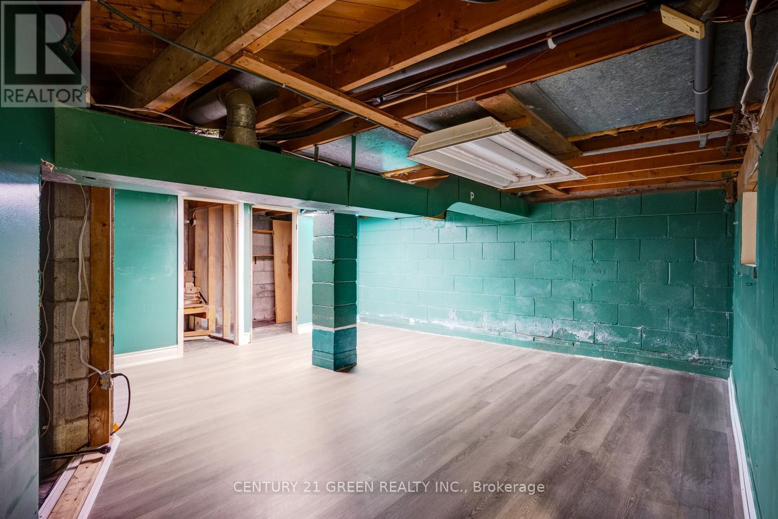 11 BURGBY AVENUE - 45