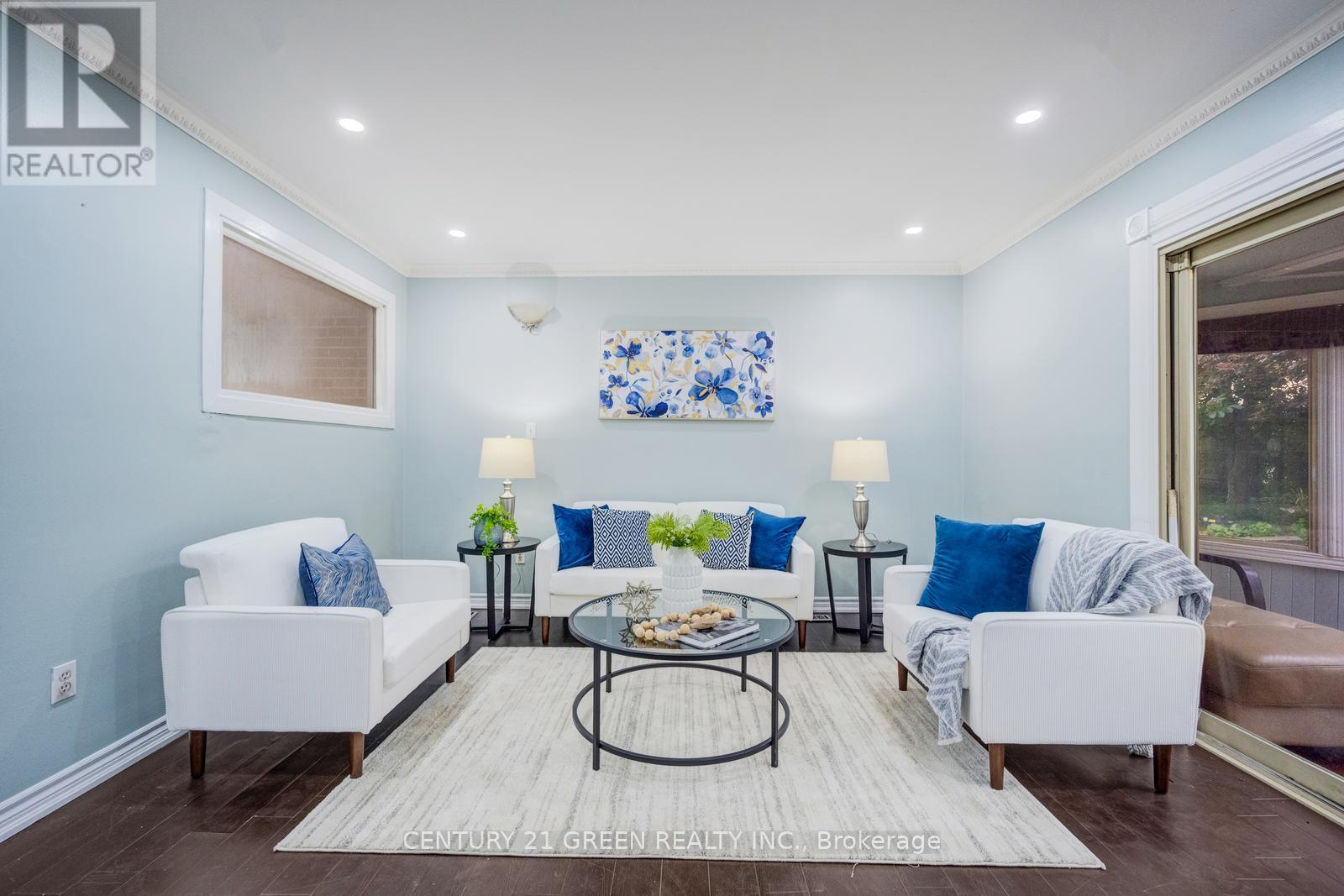 11 BURGBY AVENUE - 7