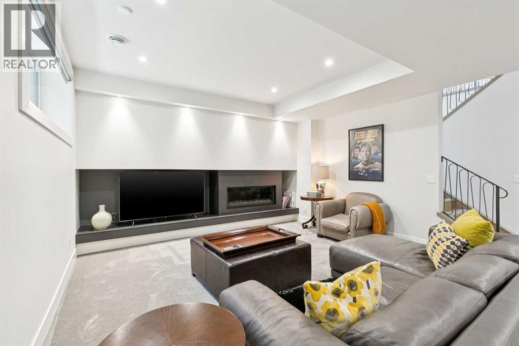 6626 Bow Crescent NW — photo 35