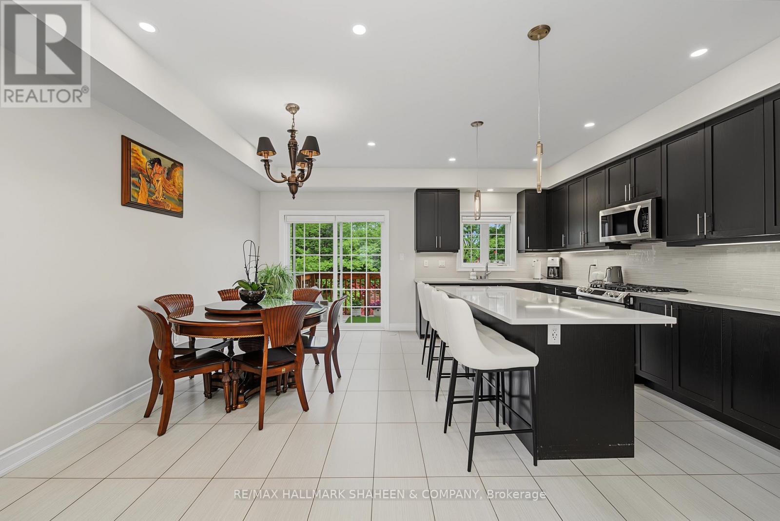 211 APPLETON COURT - 17